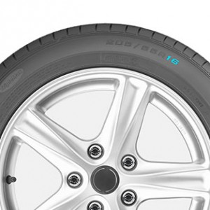 ASSURANCE TRIPLEMAX 타이어 사진 대각선 방향 사진